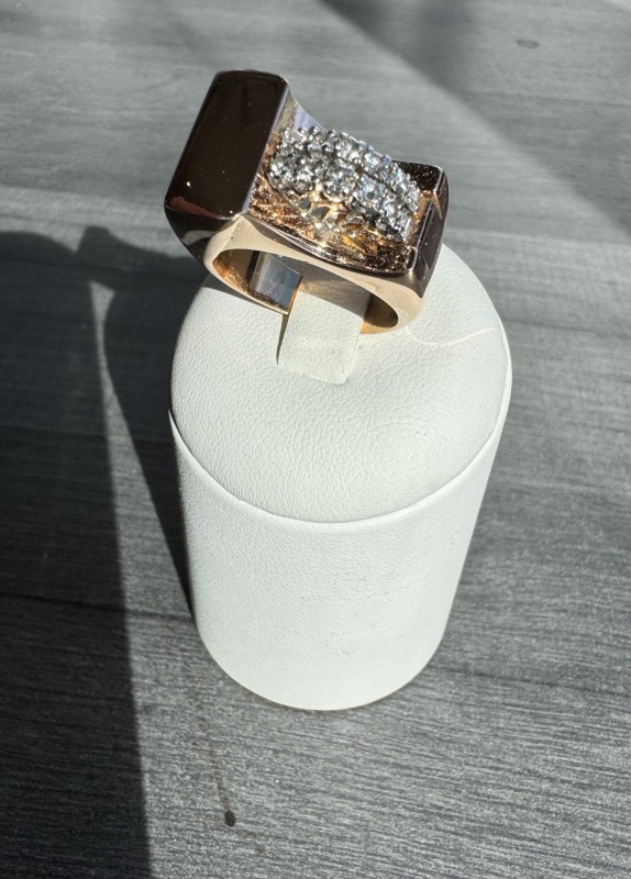 rare bague tank or et diamants 